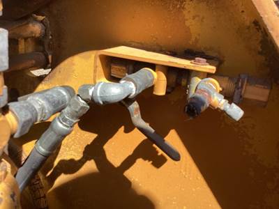 Case W18 Hydraulic Valve