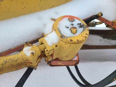 Caterpillar 12 Hydraulic Valve for a CAT 12