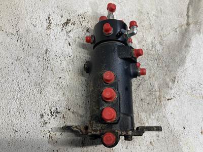 Caterpillar 301.7D Hydraulic Valve for a Caterpillar 3017D