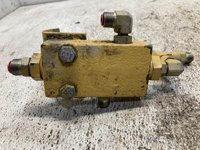 Caterpillar 938G Hydraulic Valve