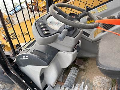 Caterpillar TH360B Hydraulic Valve