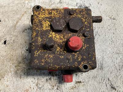 Ford A-62 Hydraulic Valve