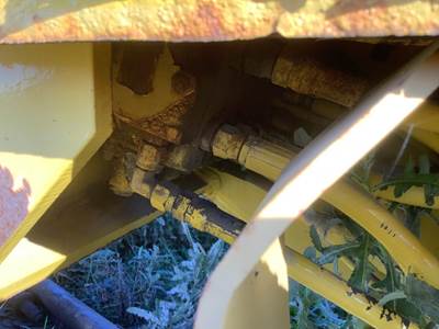 Galion 850B Hydraulic Valve