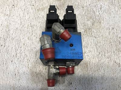 Gehl R220 Hydraulic Valve
