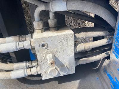 Genie S40 Hydraulic Valve