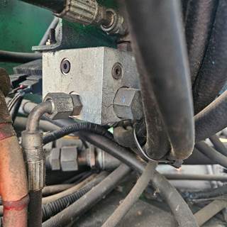Genie S60 Hydraulic Valve