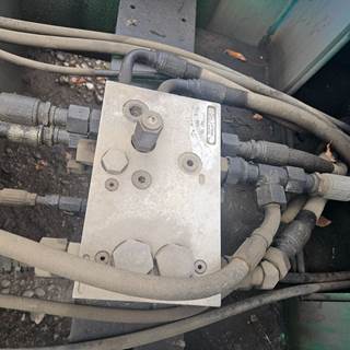 Genie S60 Hydraulic Valve