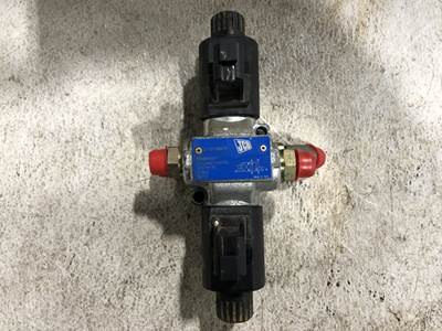 JCB HD110WT Hydraulic Valve