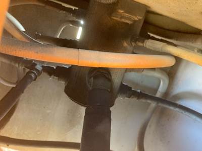 JLG 600S Hydraulic Valve