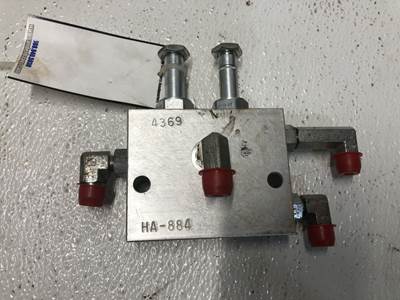JLG 800S Hydraulic Valve