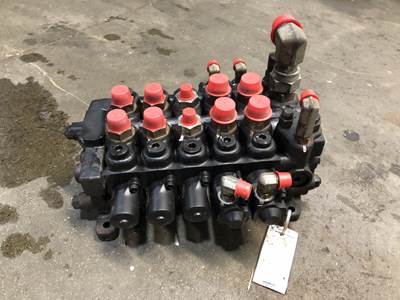 JLG G9-43A Hydraulic Valve