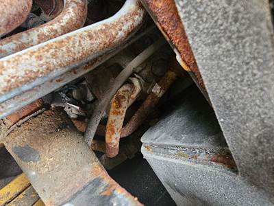 John Deere 318G Hydraulic Valve