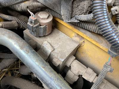 John Deere 326D Hydraulic Valve