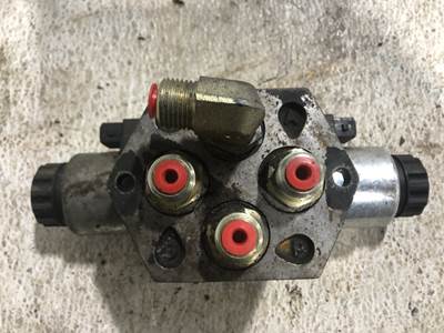 John Deere 3400 Hydraulic Valve