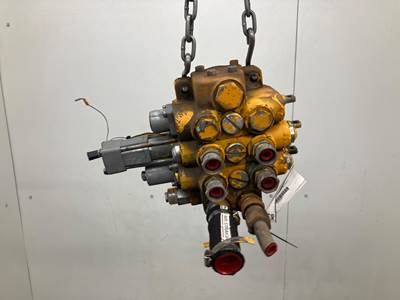John Deere 350B Hydraulic Valve