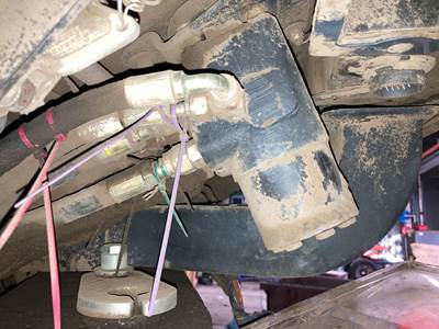 John Deere 544J Hydraulic Valve