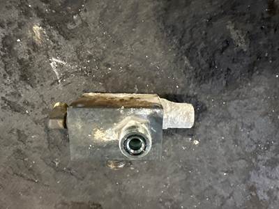 John Deere 544J Hydraulic Valve