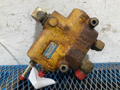 Kawasaki 60Z2 Hydraulic Valve