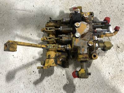 Komatsu D66S-1 Hydraulic Valve