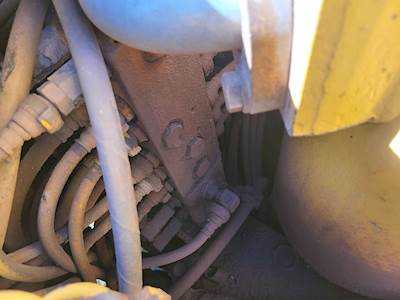 Komatsu PC400LC-6LM Hydraulic Valve