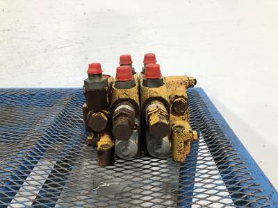 SkyTrak 8042 Hydraulic Valve