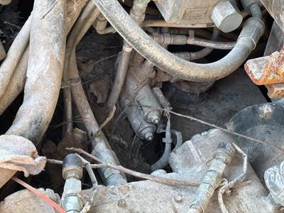 Takeuchi TL12V2 Hydraulic Valve for a Takeuchi TL12V-2