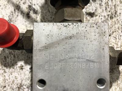 Terex TX55-19 Hydraulic Valve for a Terex TX-5519