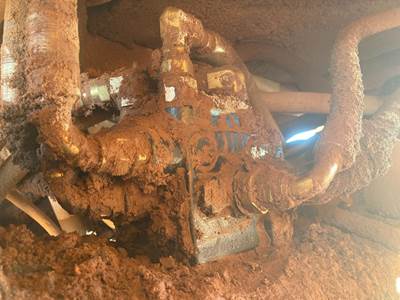 Volvo L150E Hydraulic Valve