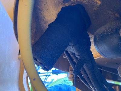 Volvo L90B Hydraulic Valve