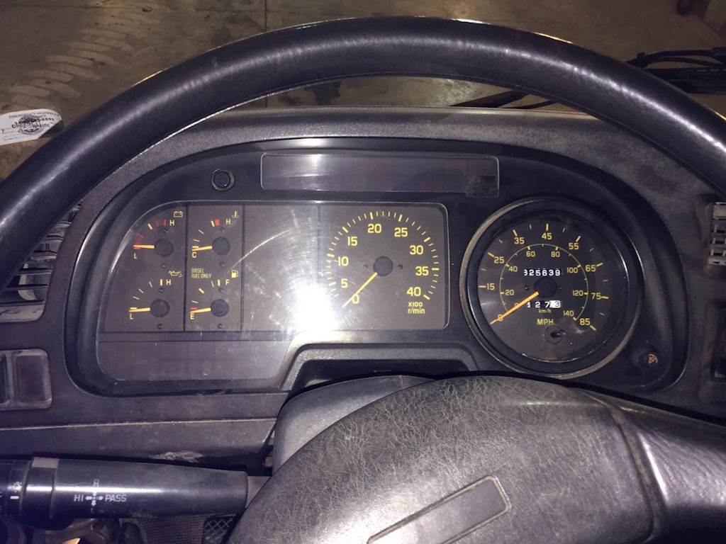 1997 Isuzu FTR Instrument Cluster For Sale Kansas City 