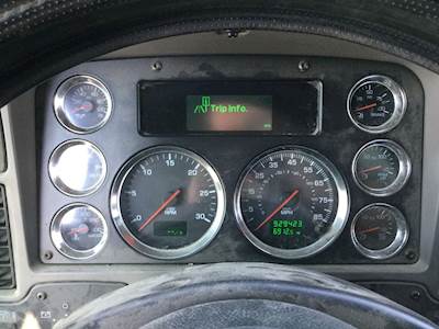 Kenworth T700 Instrument Cluster