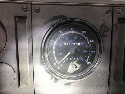 Ford CF8000 Instrument Panel Cluster