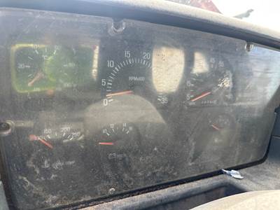 Ford L8513 Instrument Panel Cluster