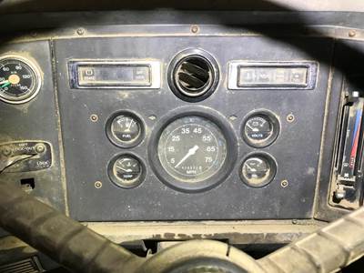 Ford LT8000 Instrument Panel Cluster