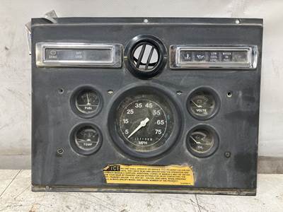 Ford LT8000 Instrument Panel Cluster