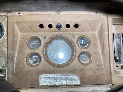 Ford LTS9000 Instrument Panel Cluster