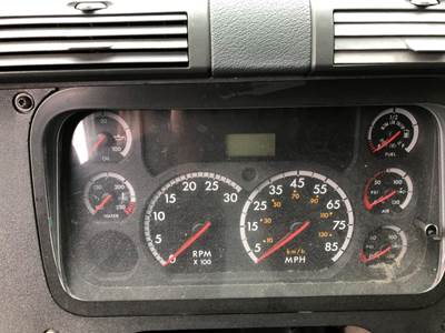 Freightliner Cascadia Instrument Panel Cluster