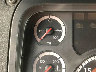 Freightliner Cascadia Instrument Panel Cluster