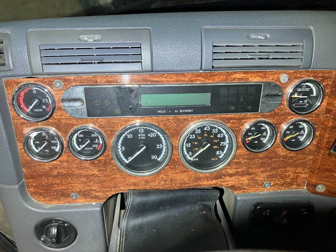 2012 Freightliner Cascadia Instrument Panel Cluster For Sale Sioux