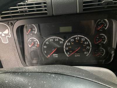 Freightliner Cascadia Instrument Panel Cluster