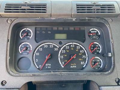 Freightliner Cascadia Instrument Panel Cluster