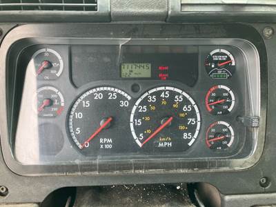 Freightliner Cascadia Instrument Panel Cluster