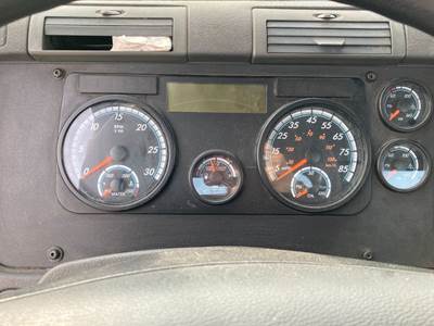 Freightliner Cascadia Instrument Panel Cluster