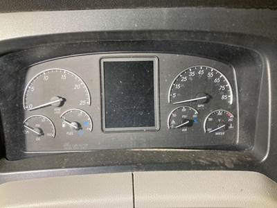 Freightliner Cascadia Instrument Panel Cluster