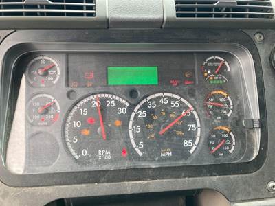 Freightliner Cascadia Instrument Panel Cluster