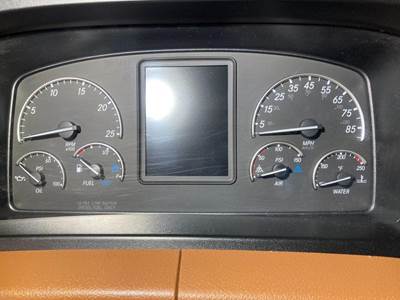 Freightliner Cascadia Instrument Panel Cluster