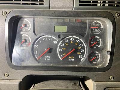 Freightliner Cascadia Instrument Panel Cluster