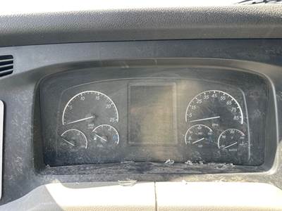 Freightliner Cascadia Instrument Panel Cluster