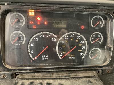 Freightliner Columbia 120 Instrument Panel Cluster