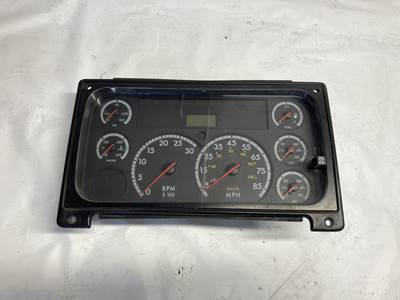 Freightliner Columbia 120 Instrument Panel Cluster